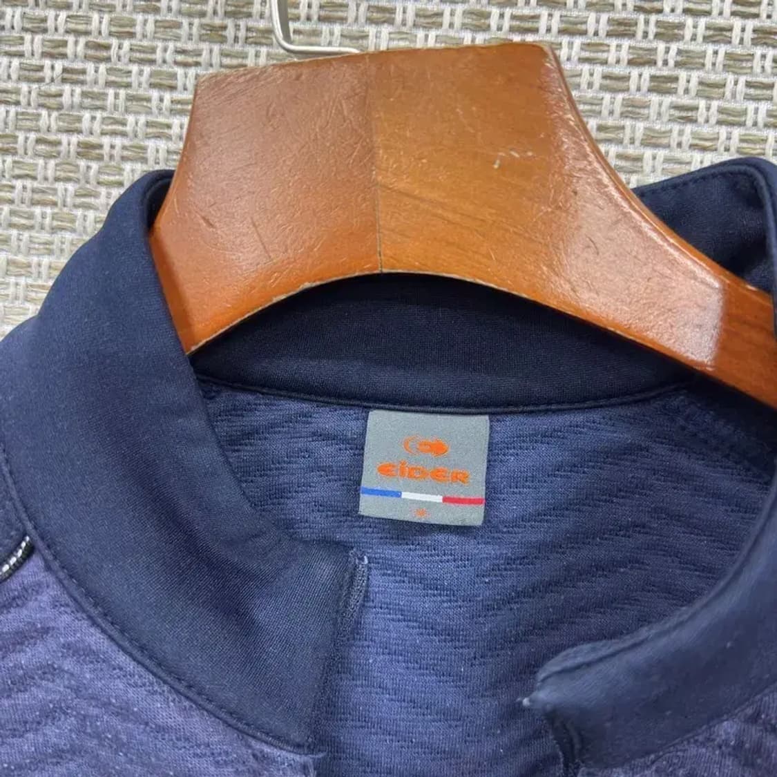 아이더 아웃도어 사이드로고 약기모 반집업 긴팔티 M A04545 상품이미지3