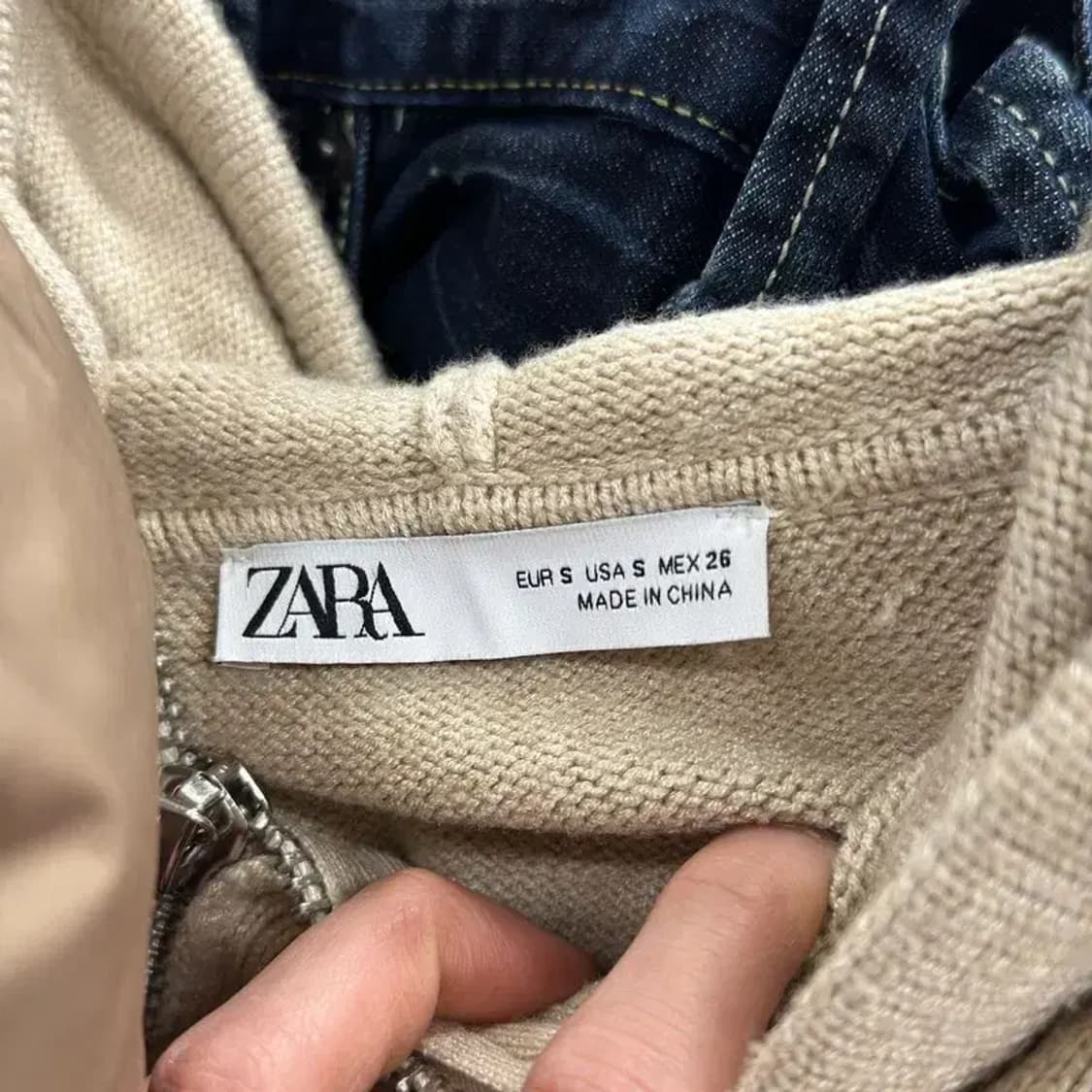 자라 ZARA 캐주얼 크롭 니트 집업 S A04549 상품이미지3