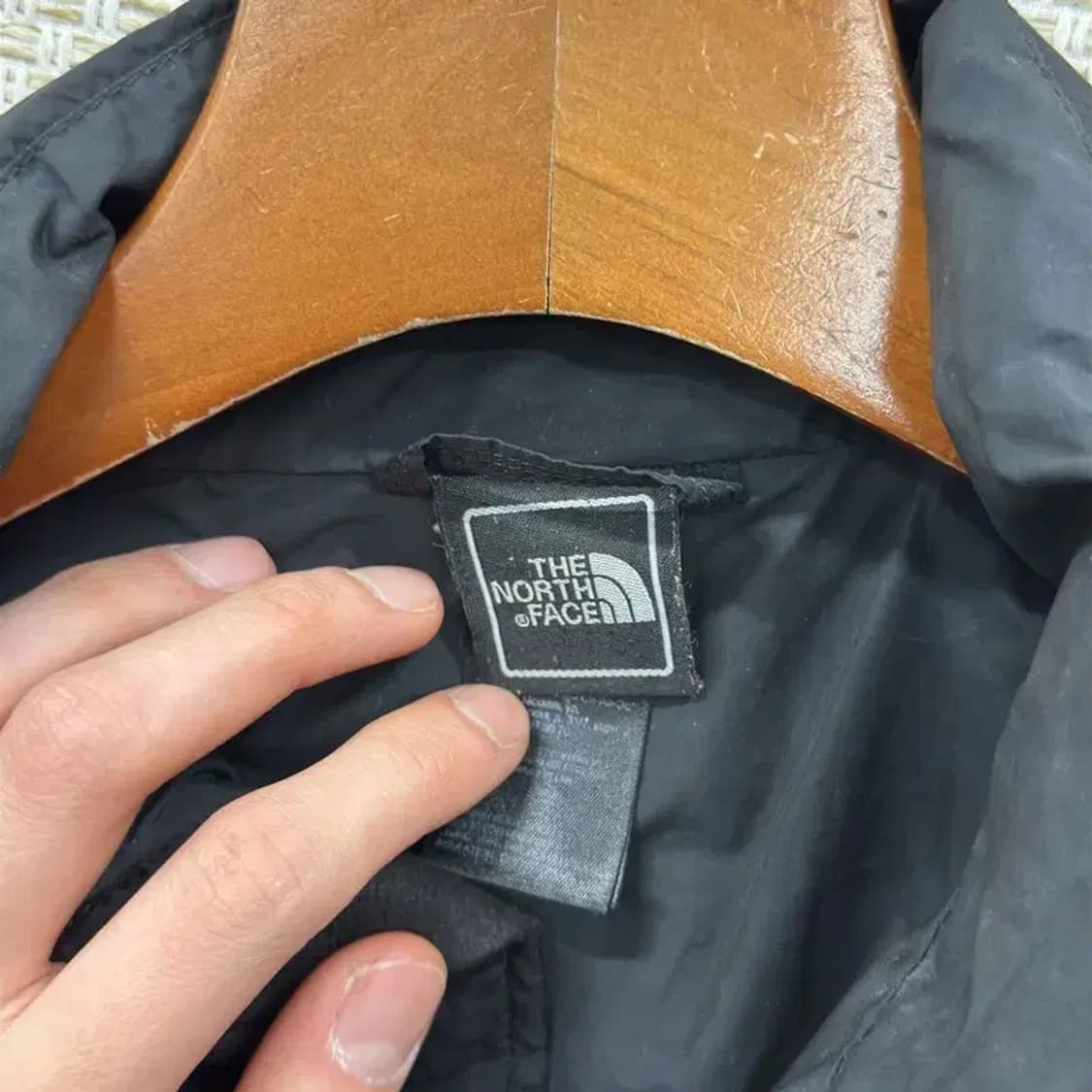 노스페이스 550 아웃도어 자수로고 패딩 90 A04547 상품이미지3