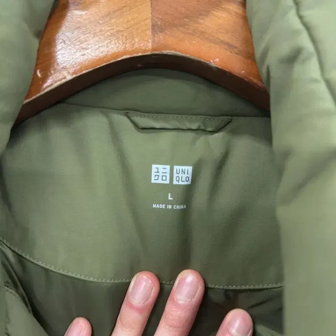 유니클로 캐주얼 깃털 다운 하프 패딩 점퍼 L A04613 상품이미지3