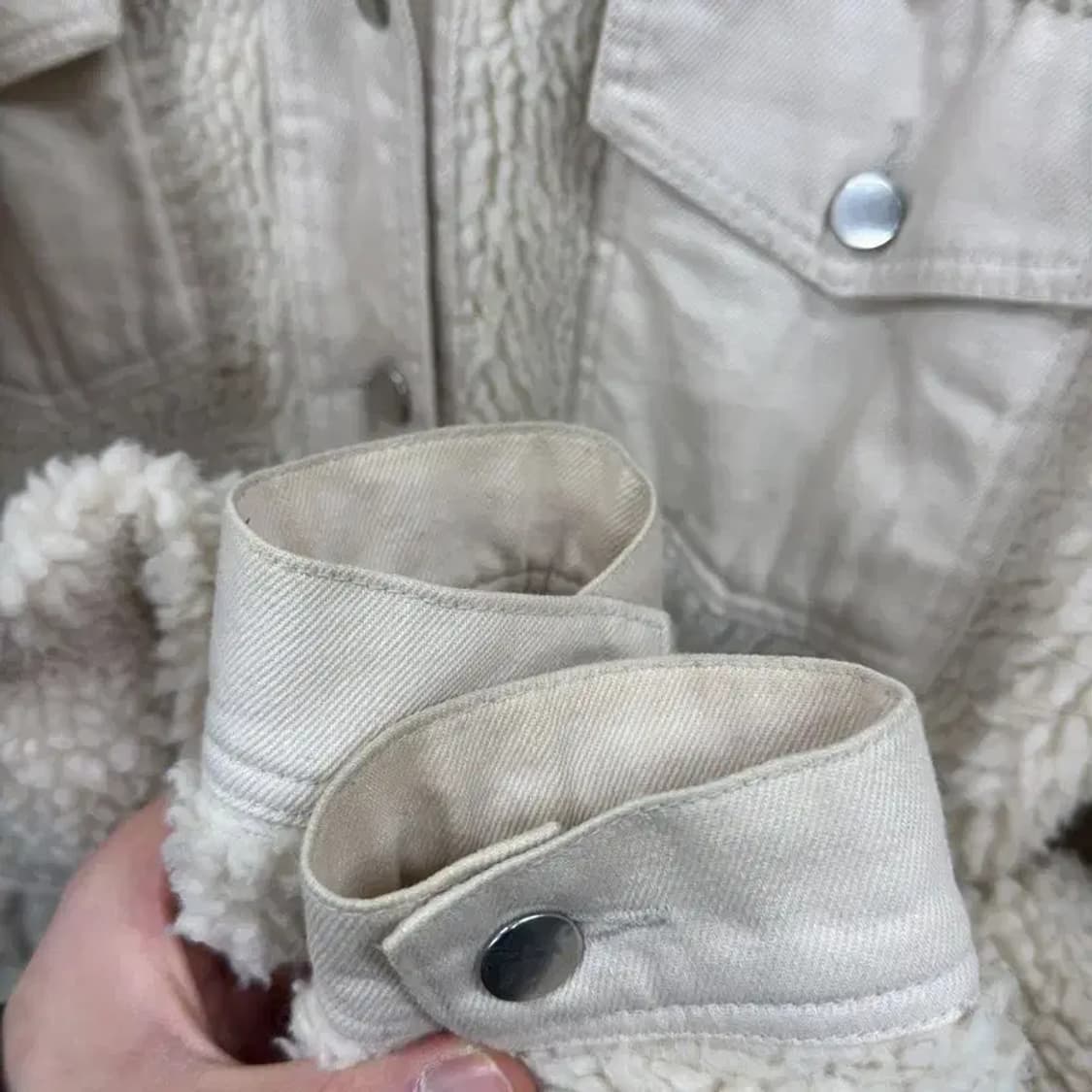 자라 ZARA 캐주얼 양털 플리스 숏 후리스 자켓 XS A04629 상품이미지5