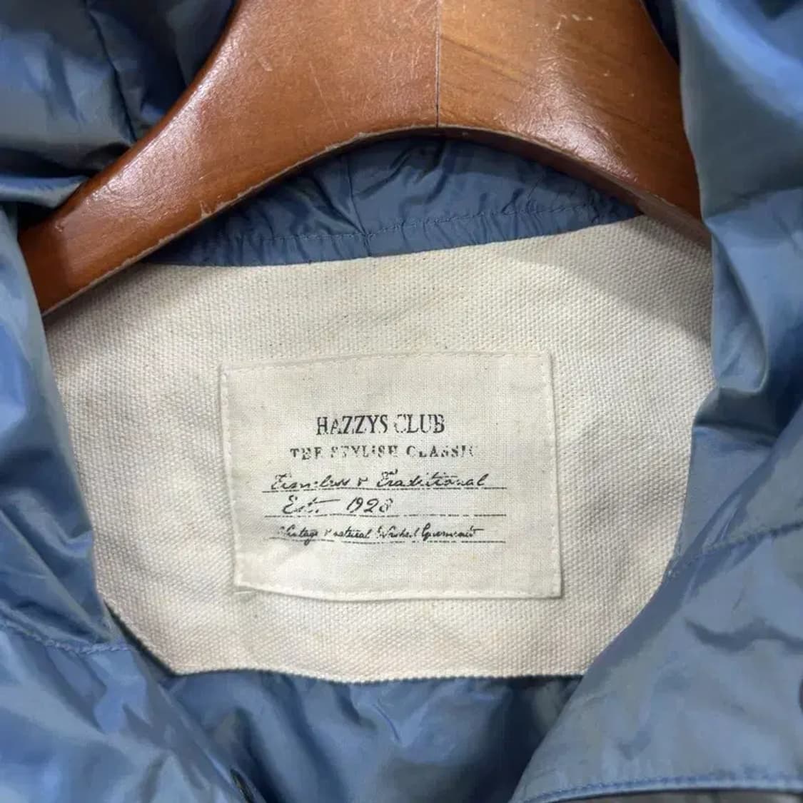 헤지스 캐주얼 유광 사파리 바람막이 자켓 100 A04625 상품이미지3