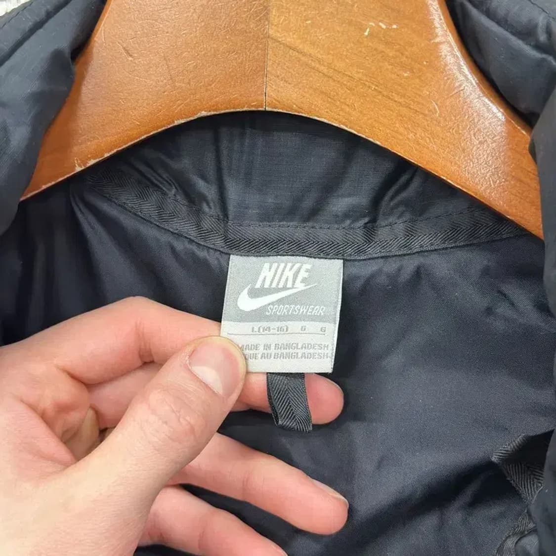 나이키 캐주얼 자수로고 패딩 점퍼 L A04686 상품이미지3