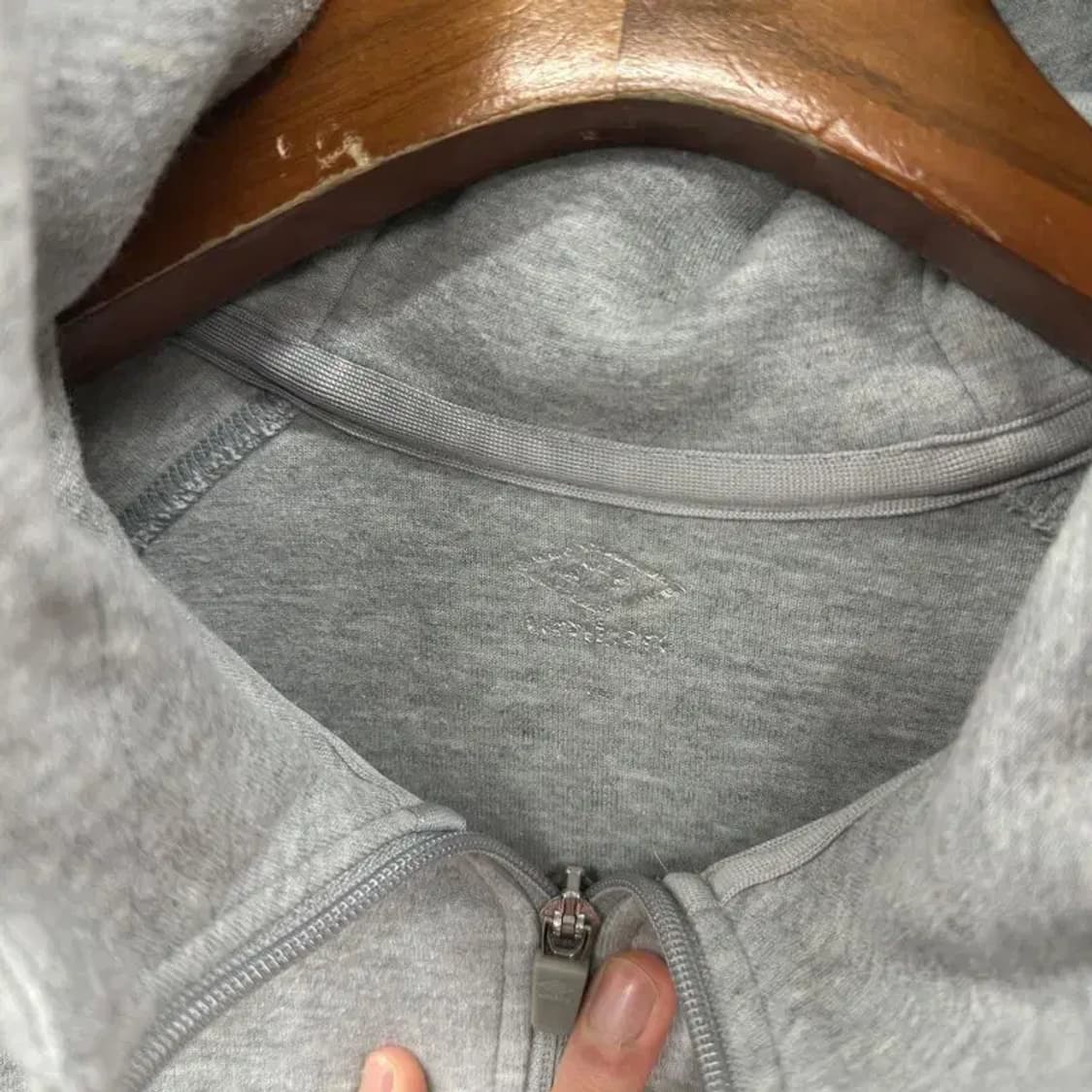 엄브로 캐주얼 프린팅로고 후드집업 100 A04701 상품이미지3