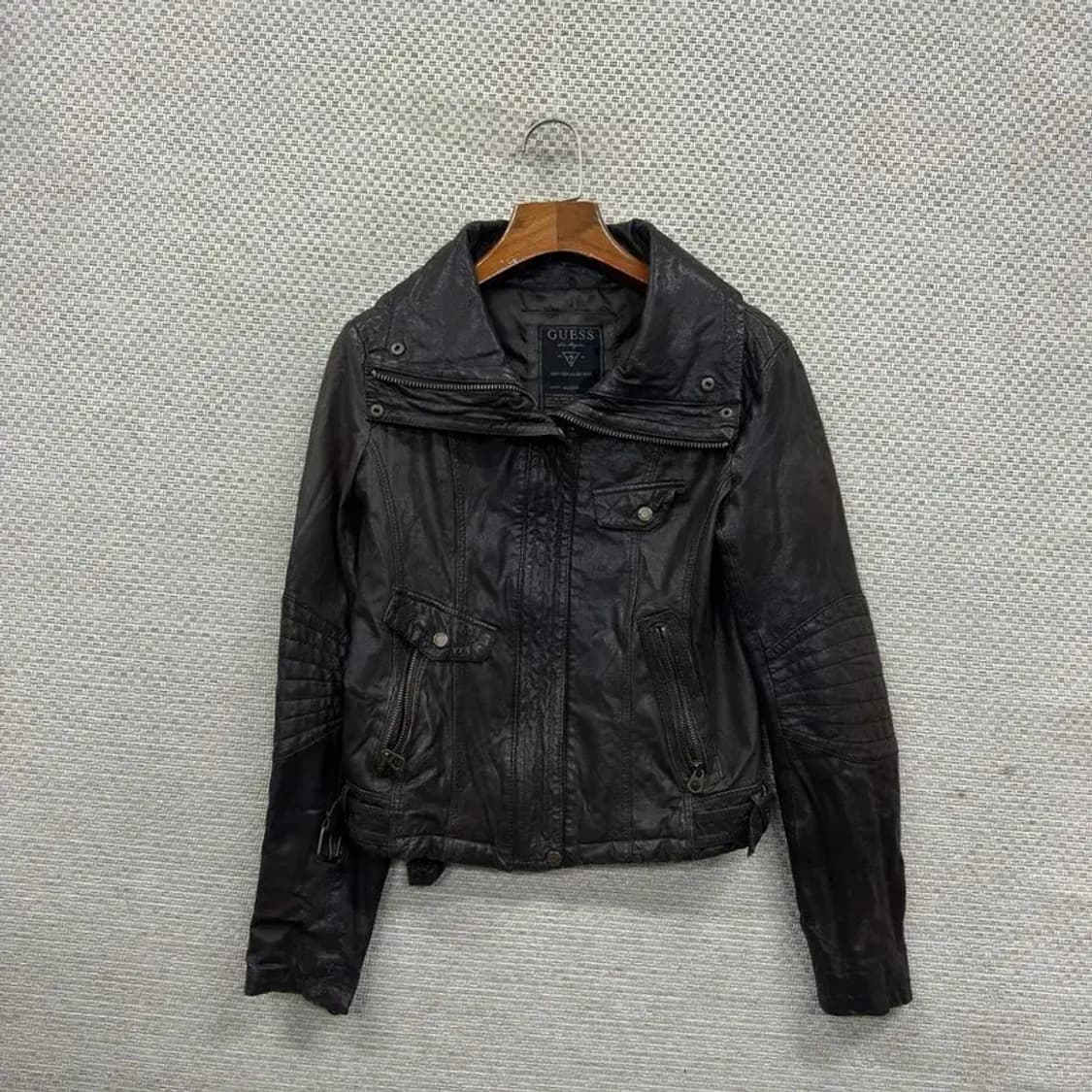 게스 올드스쿨 라이더 양가죽 자켓 XS A04711 상품이미지1