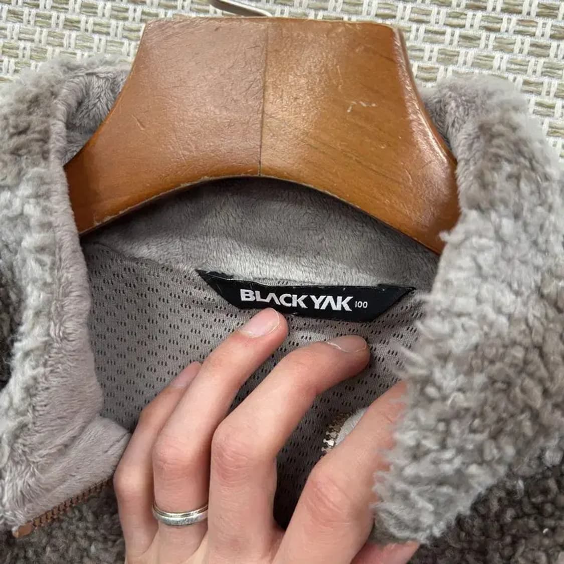 블랙야크 아웃도어 에스 양털 플리스 후리스 100 A04700 상품이미지3