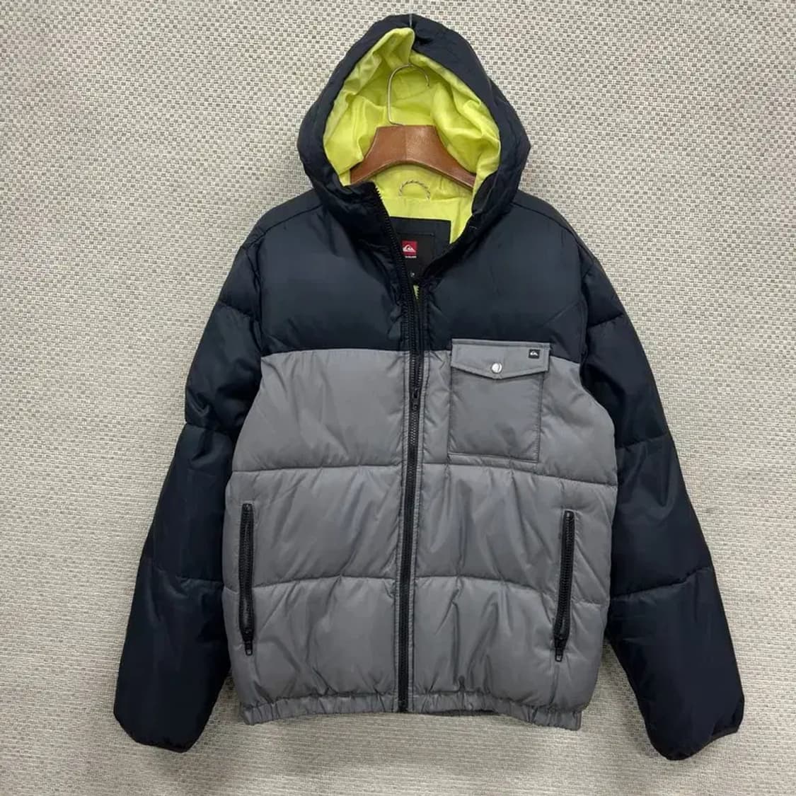 퀵실버 캐주얼 배색 푸퍼 패딩 점퍼 M A04850 상품이미지1