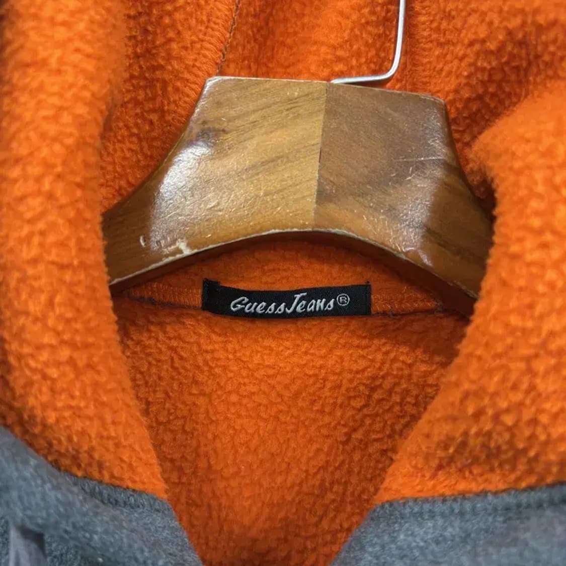 게스 캐주얼 자수로고 플리스 후리스 후드집업 XS A04946 상품이미지3