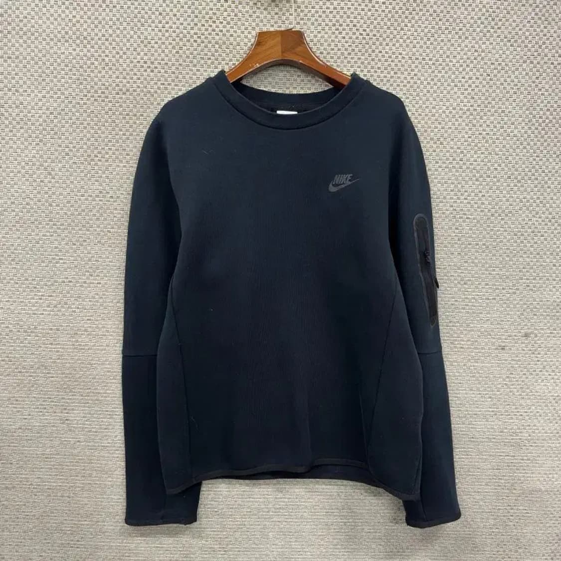 나이키 캐주얼 프린팅로고 테프팩 스웻셔츠 맨투맨 M A04950 상품이미지1