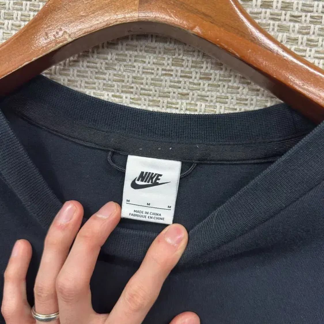 나이키 캐주얼 프린팅로고 테프팩 스웻셔츠 맨투맨 M A04950 상품이미지3