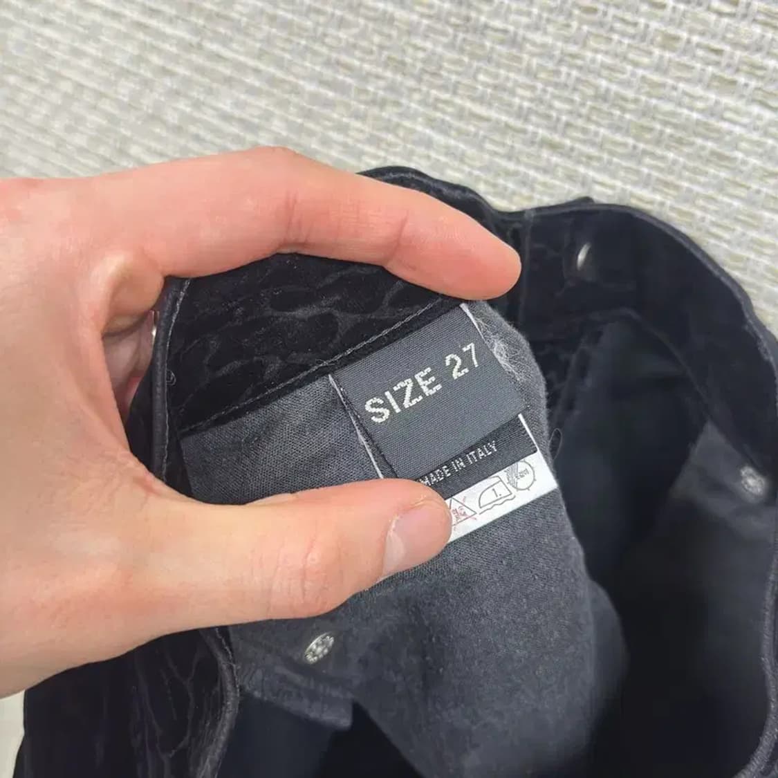 게스 레오파드 스웨이드 블랙진 흑청바지 27인치 A05036 상품이미지4