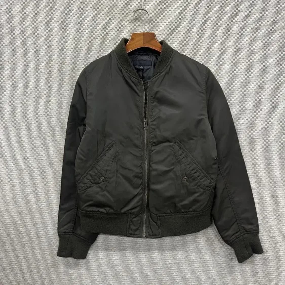 유니클로 캐주얼 여성 항공점퍼 자켓 M A05011 상품이미지1