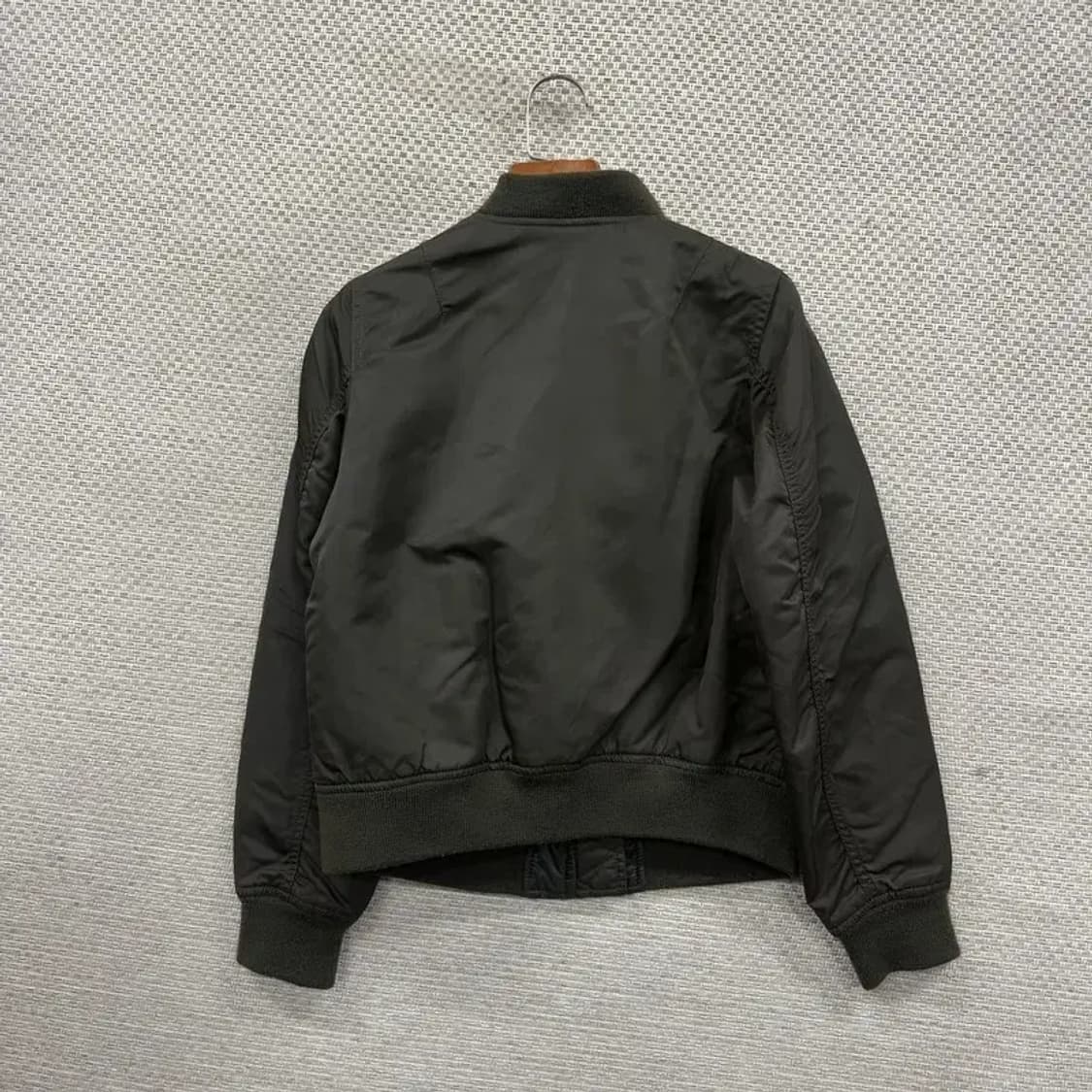 유니클로 캐주얼 여성 항공점퍼 자켓 M A05011 상품이미지2