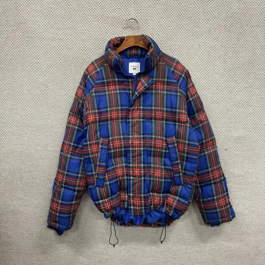 유니클로 JW 앤더슨 깃털 다운 체크 패딩 점퍼 S A05009 상품이미지1