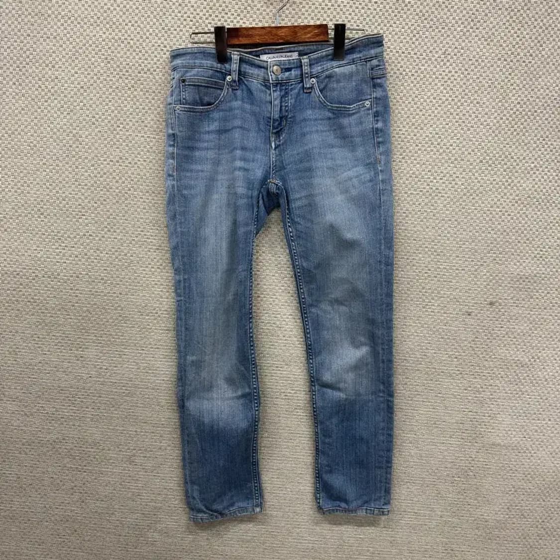 캘빈클라인 캐주얼 청바지 스키니진 데님팬츠 28인치 A05117 상품이미지1