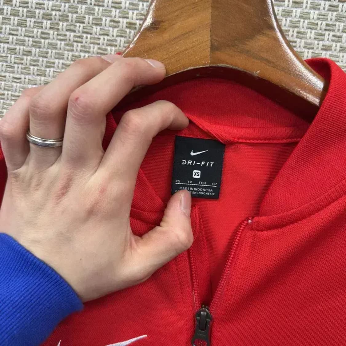 나이키 드라이핏 자수로고 트랙탑 져지 집업 XS A05407 상품이미지3