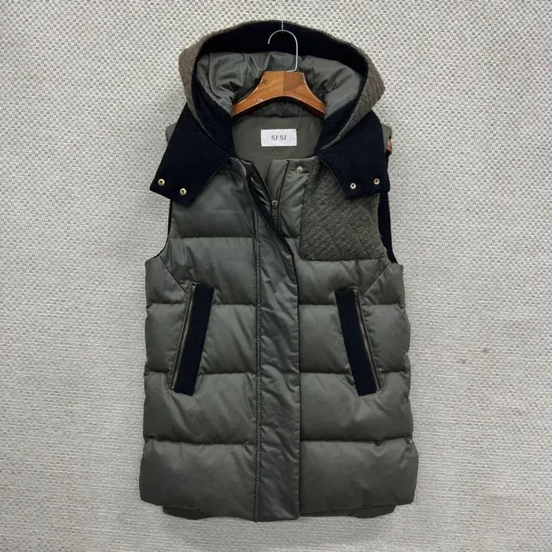SJSJ 한섬 캐주얼 거위털 구스다운 패딩 조끼 76 A05485 상품이미지1