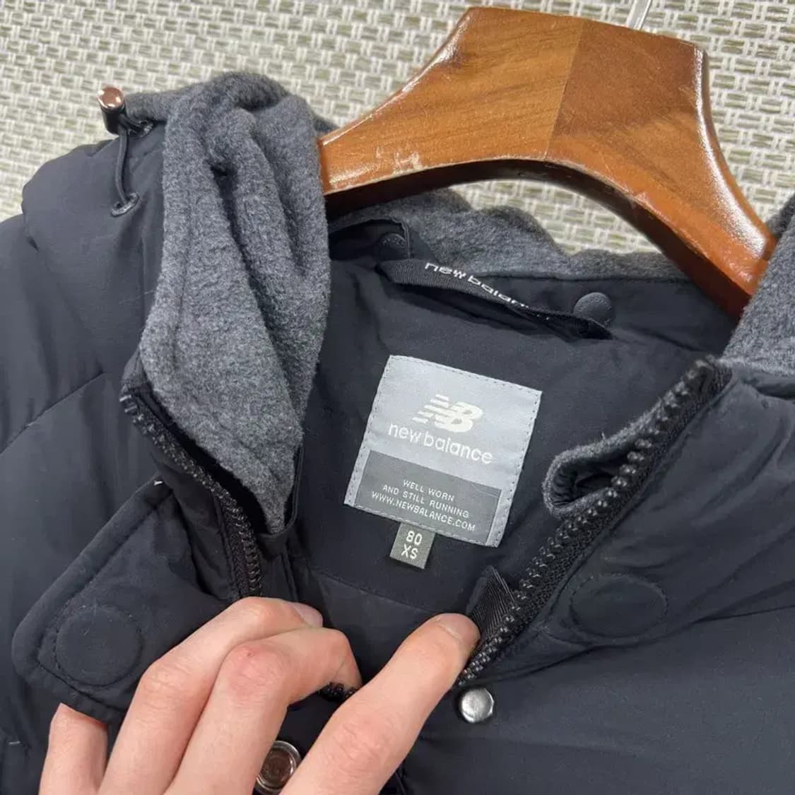 뉴발란스 캐주얼 프린팅로고 거위털 구스다운 롱 패딩 XS A05516 상품이미지3