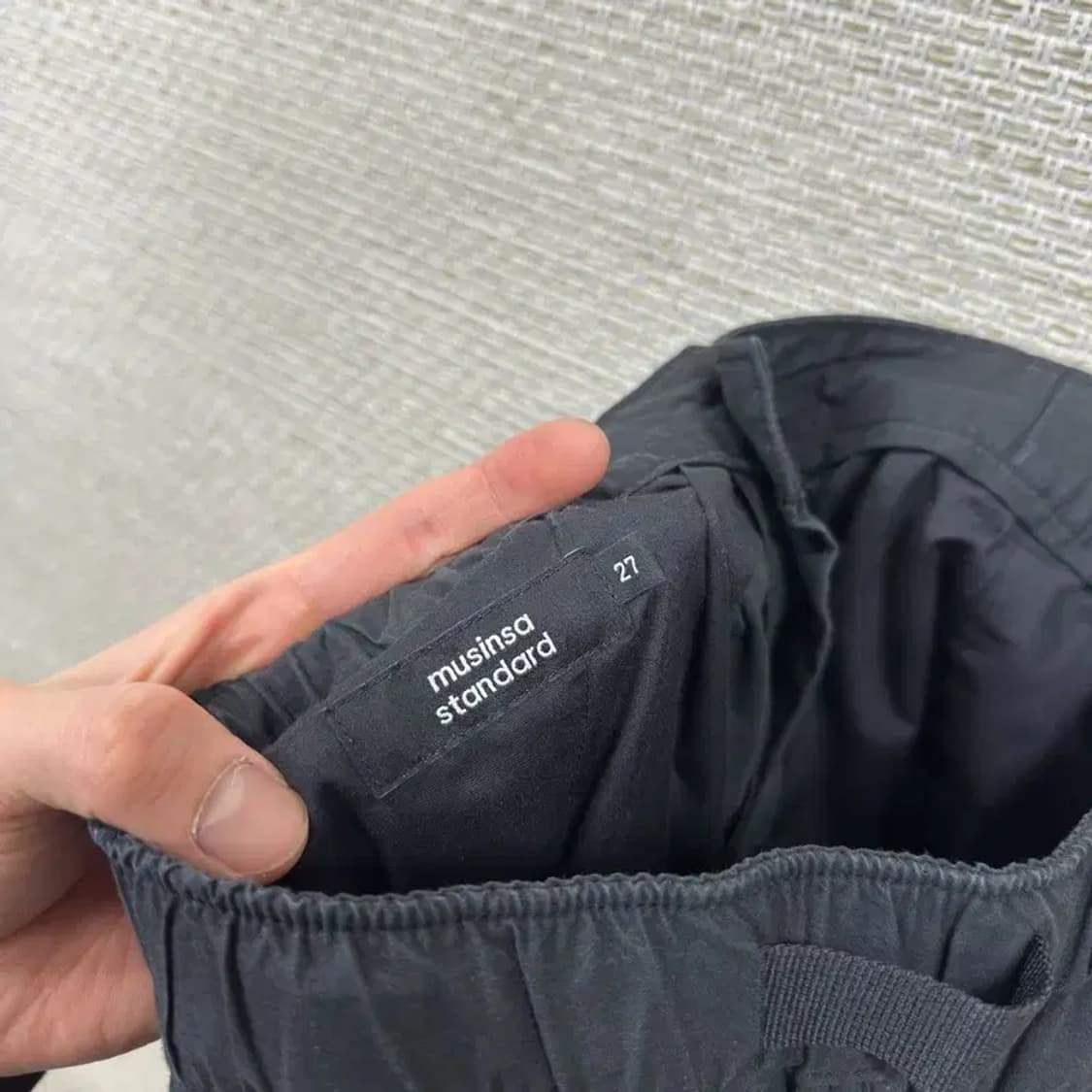 무신사스탠다드 우븐 벨티드 밴딩 츄리닝바지 27인치 A05522 상품이미지3