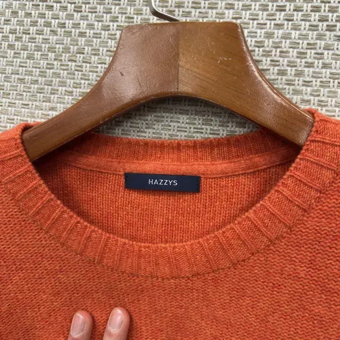 헤지스 캐주얼 자수로고 울 니트 미니 원피스 90 A05577 상품이미지3