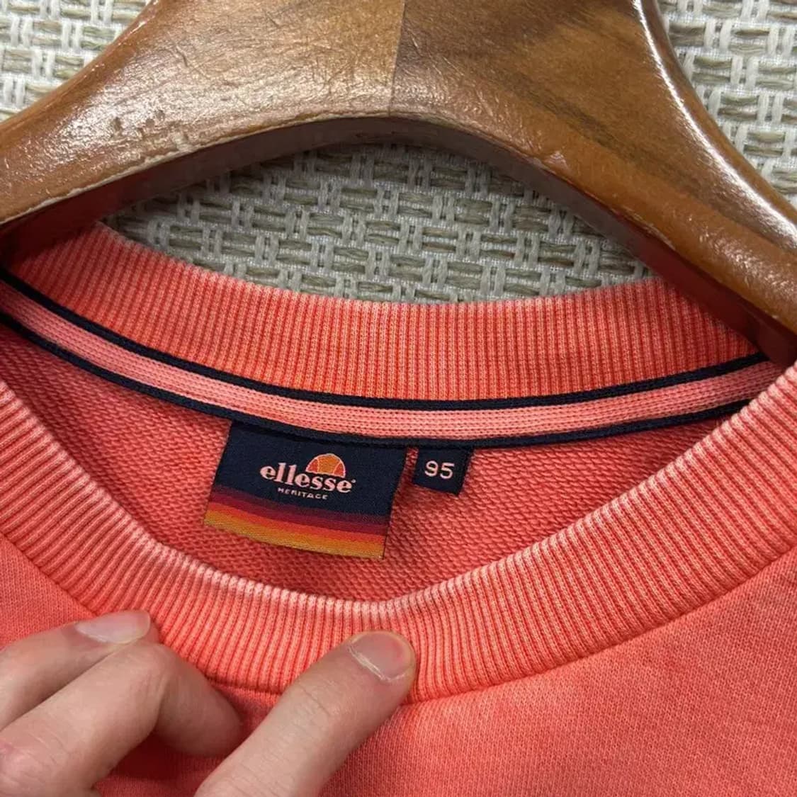 엘레쎄 캐주얼 빅프린팅로고 피그먼트 스웻셔츠 맨투맨 95 A05592 상품이미지3