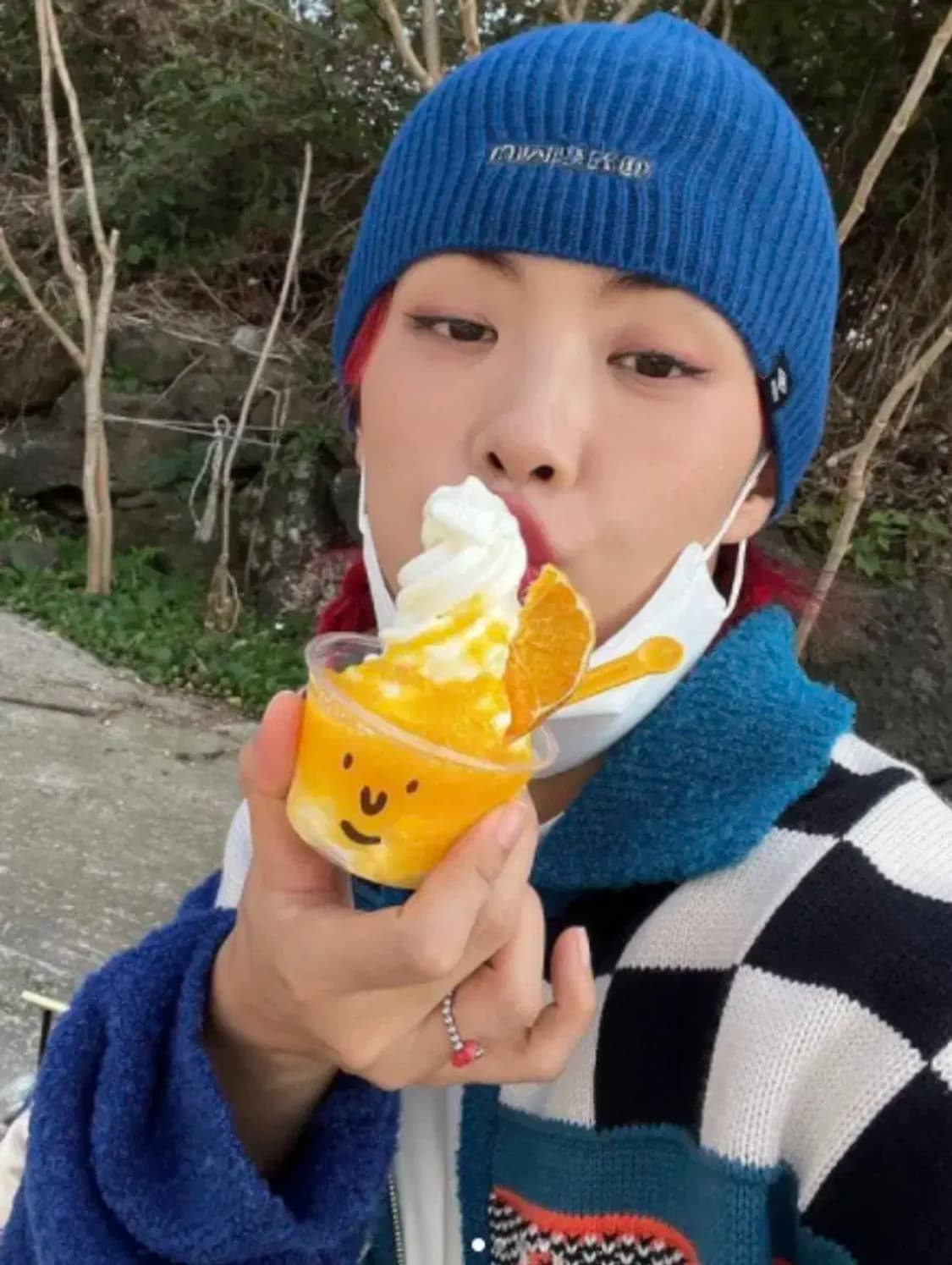 유쓰배쓰 체커보드 카라집업 가디건 상품이미지1