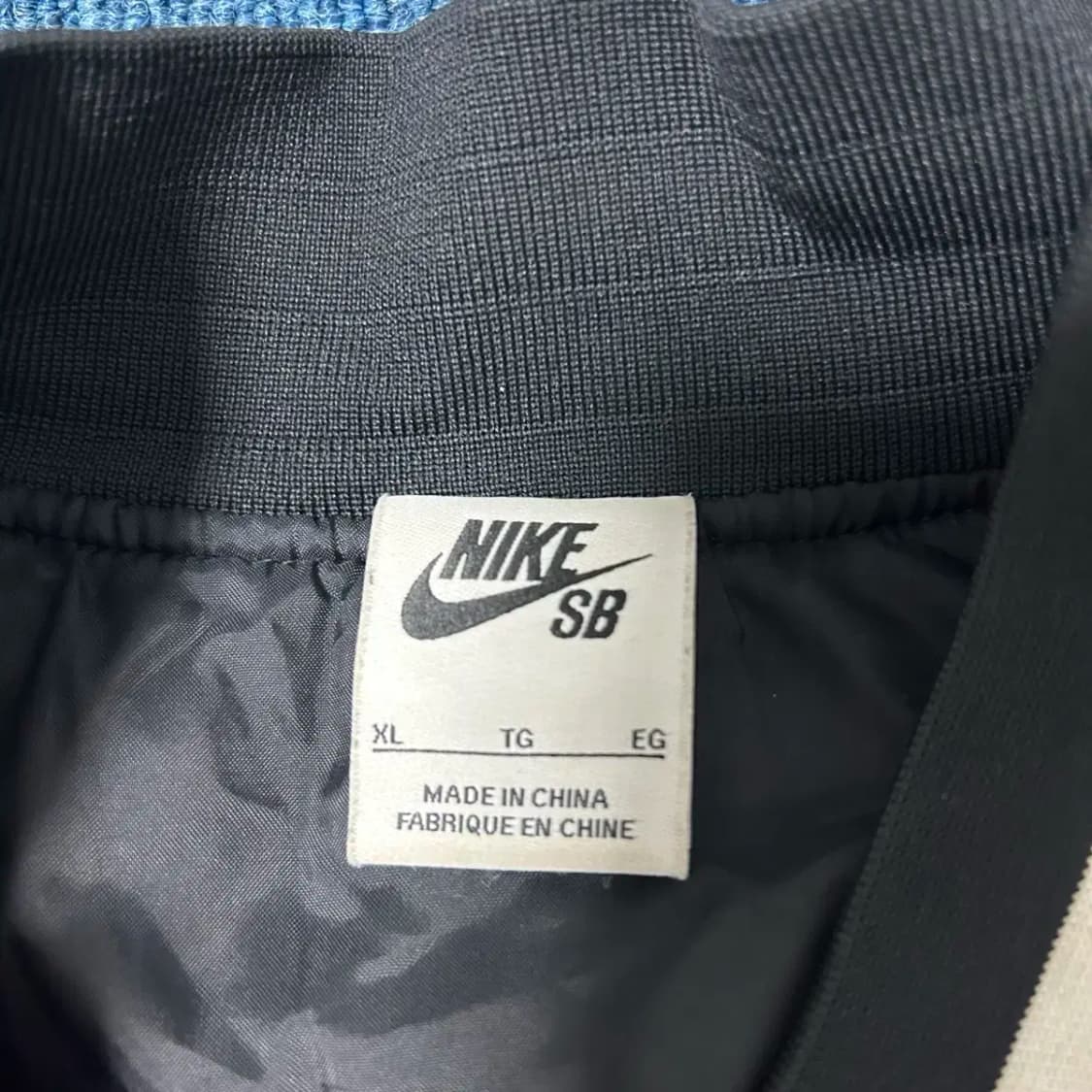 나이키SB 베이스볼 바시티 자켓 DQ6280-010 상품이미지3