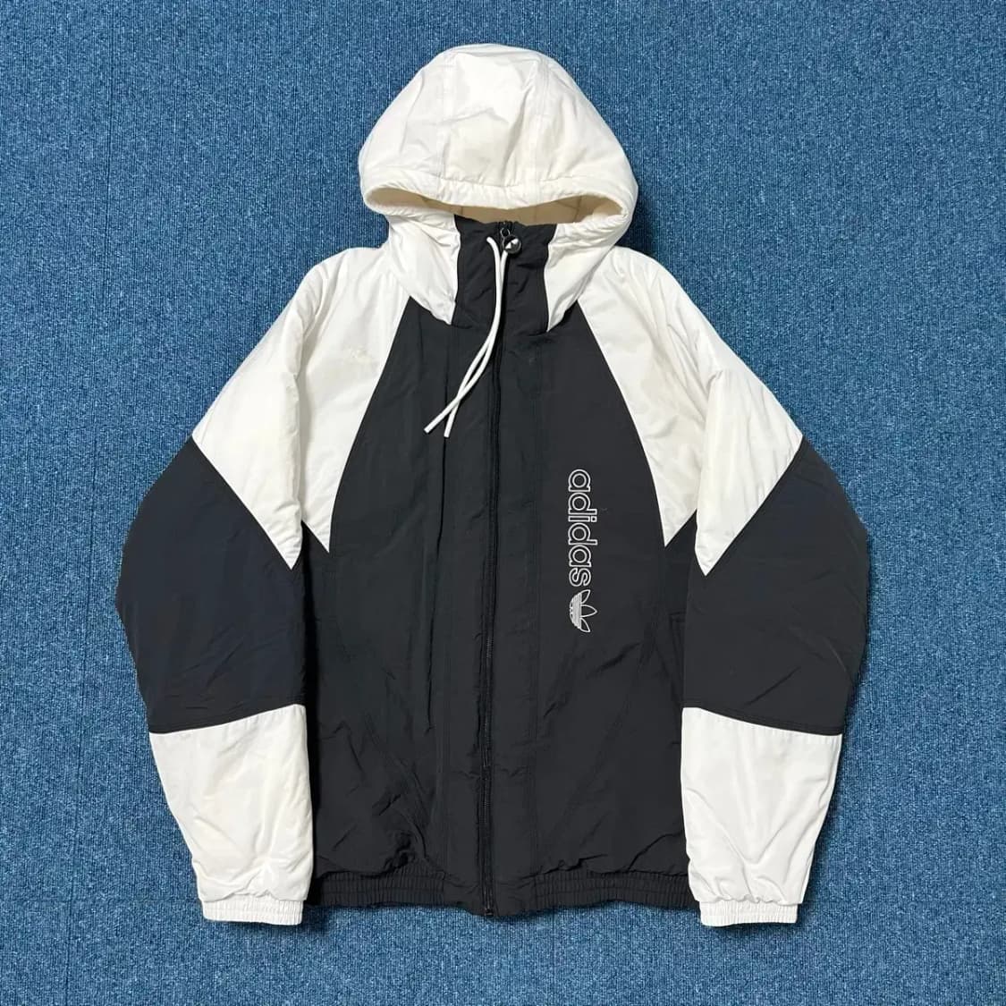 아디다스 패디드 아디컬러 패딩점퍼L 상품이미지3