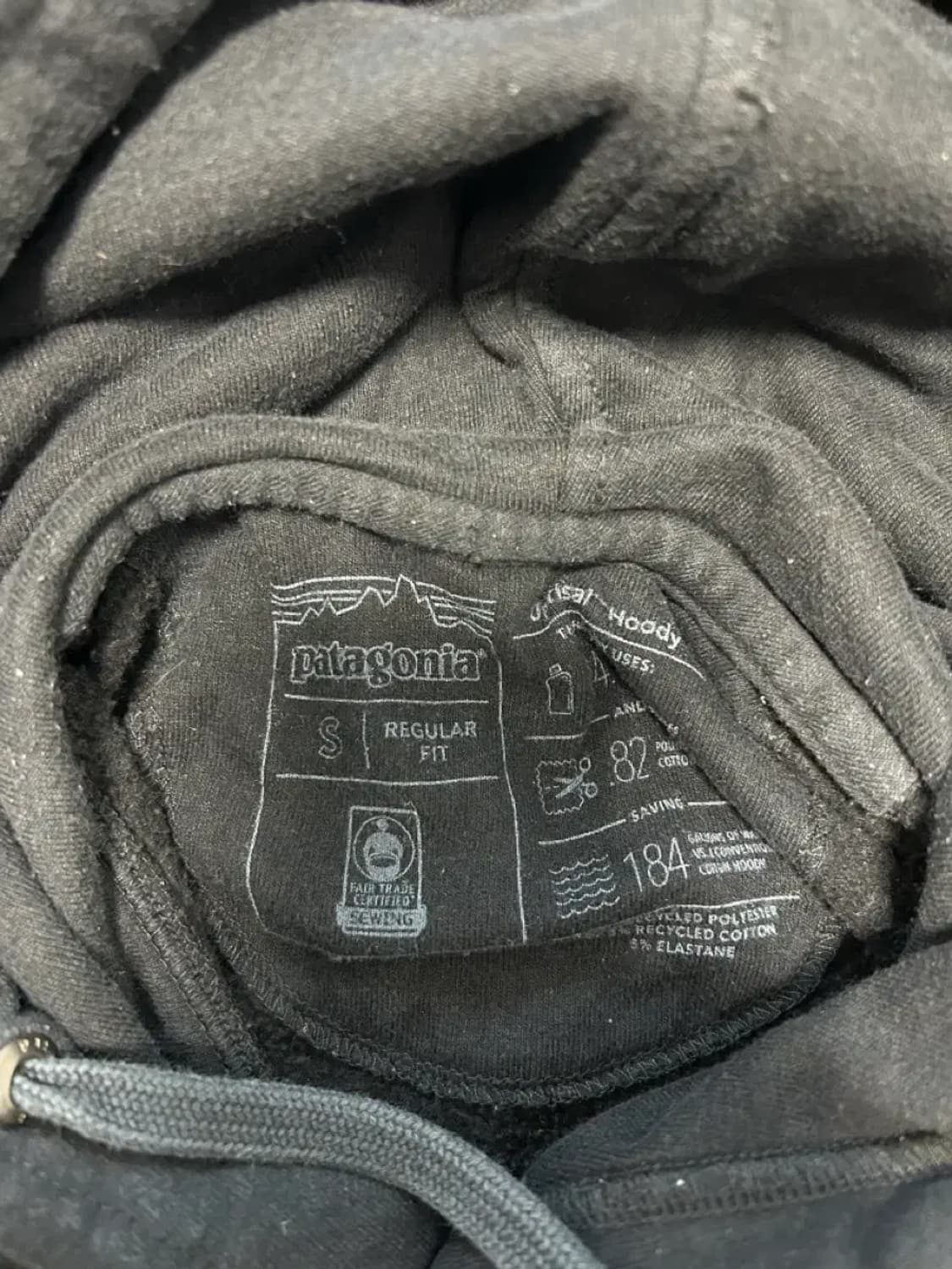 파타고니아 블랙 후드티S 상품이미지3