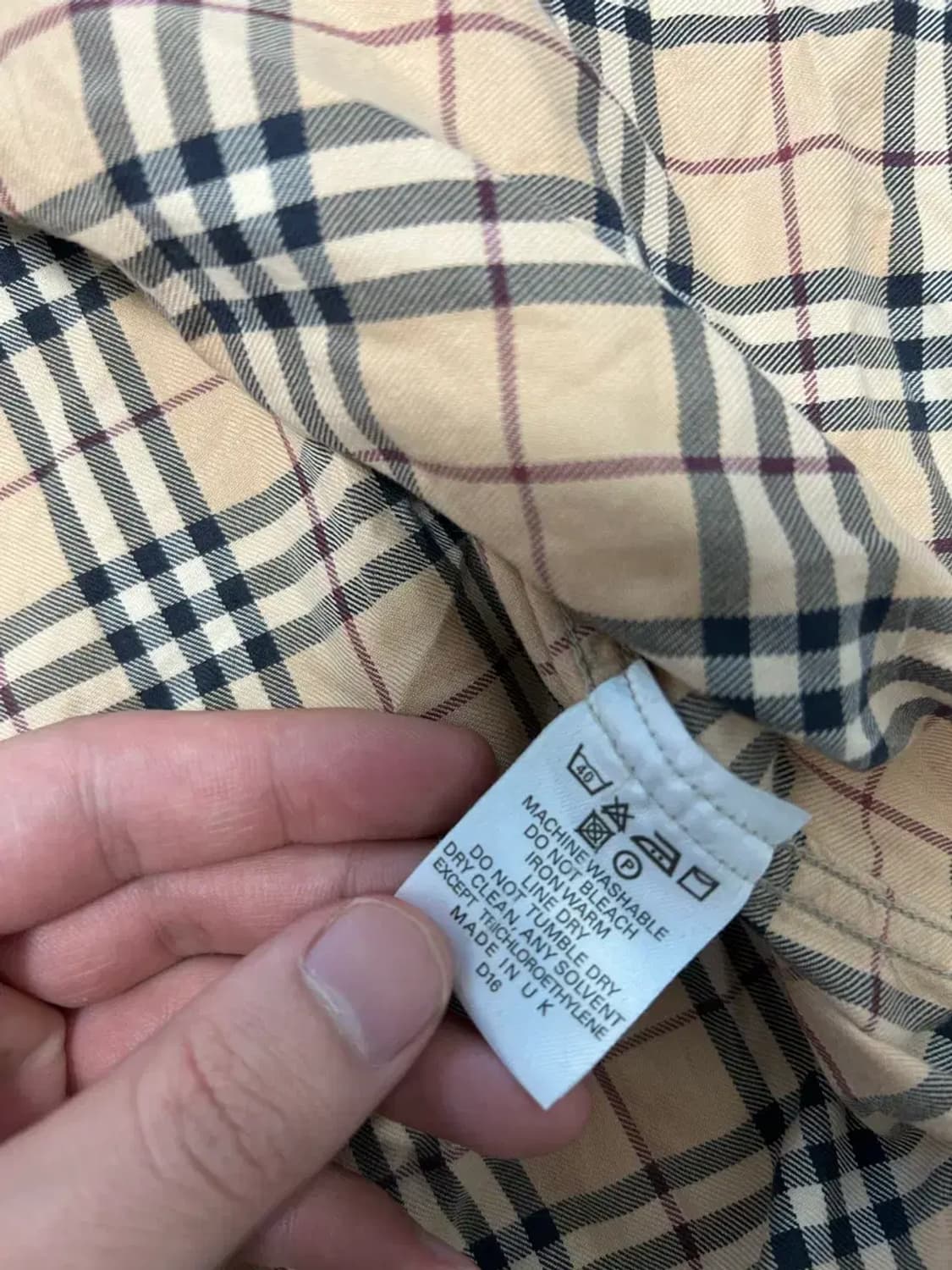 버버리 노바체크 반팔셔츠 M 상품이미지3