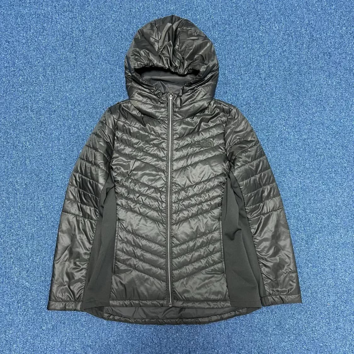 노스페이스 화이트라벨 카키 경량패딩M 상품이미지1