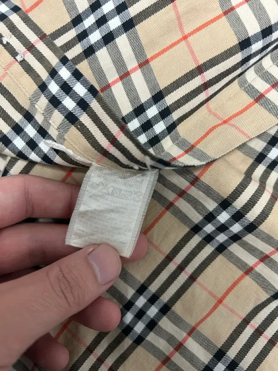 버버리 노바체크 반팔 셔츠 상품이미지3