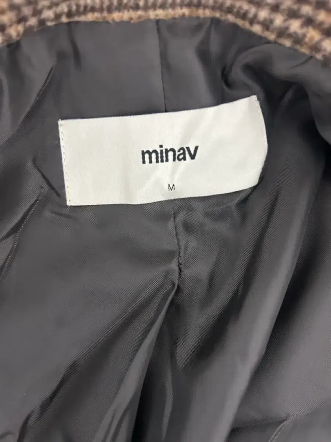 미나브 울 세미 오버핏 발마칸 코트 상품이미지3