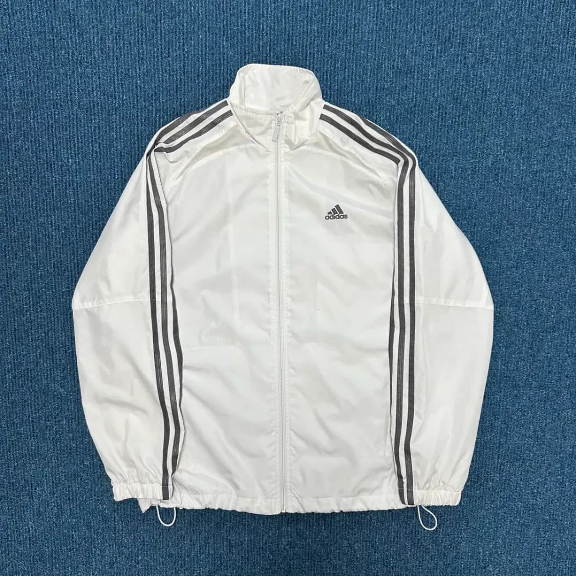 아디다스 화이트 바람막이100 상품이미지1