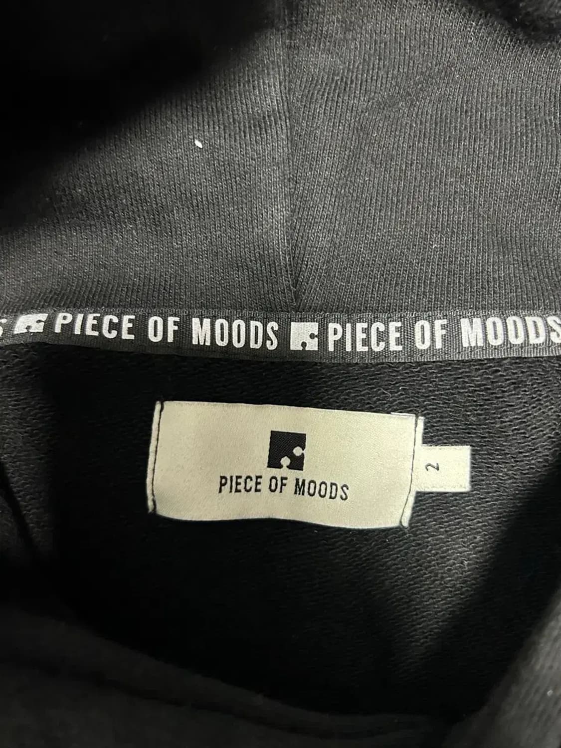 피스오브무드 블랙 후드티 2 상품이미지3