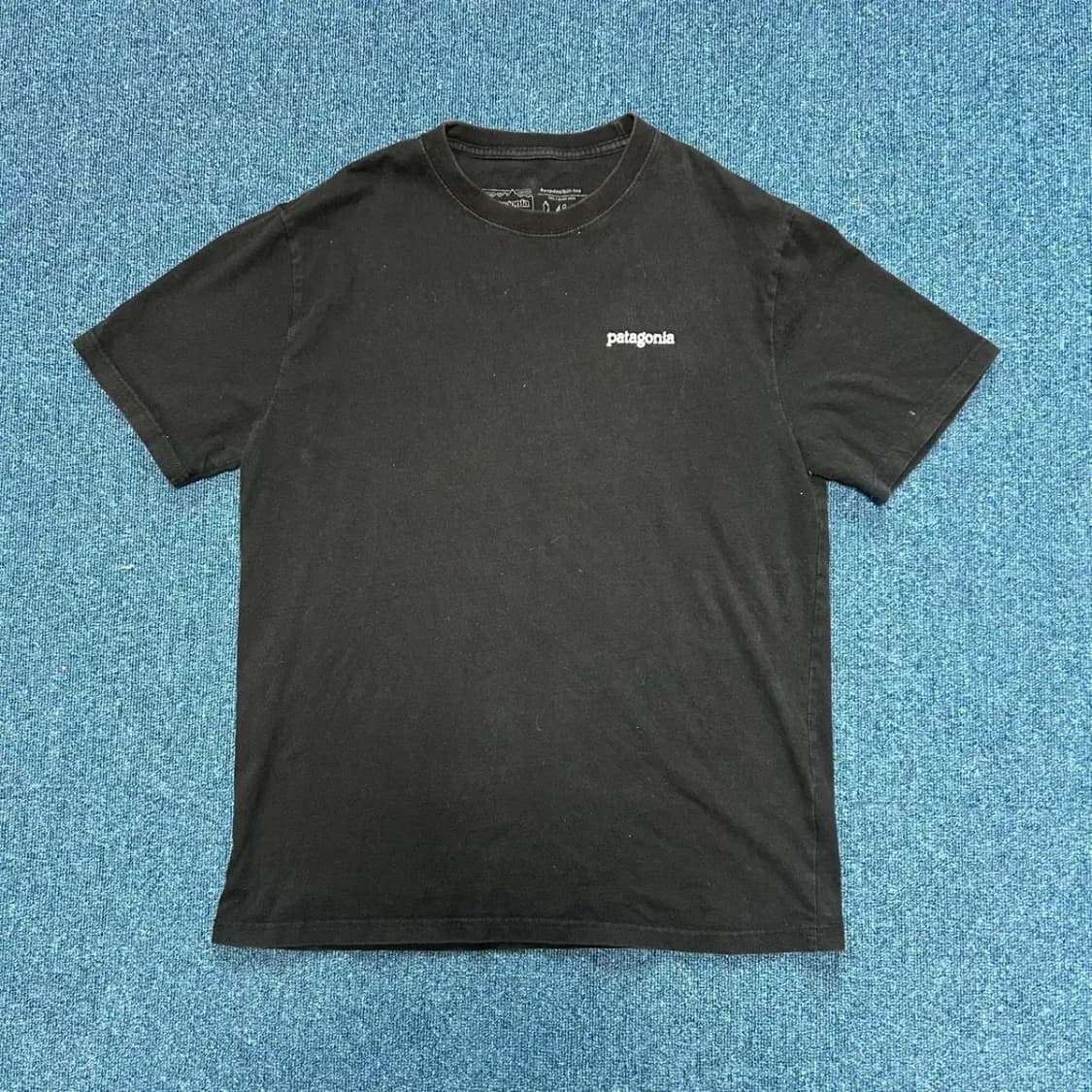 파타고니아 블랙 반팔티XL 상품이미지1