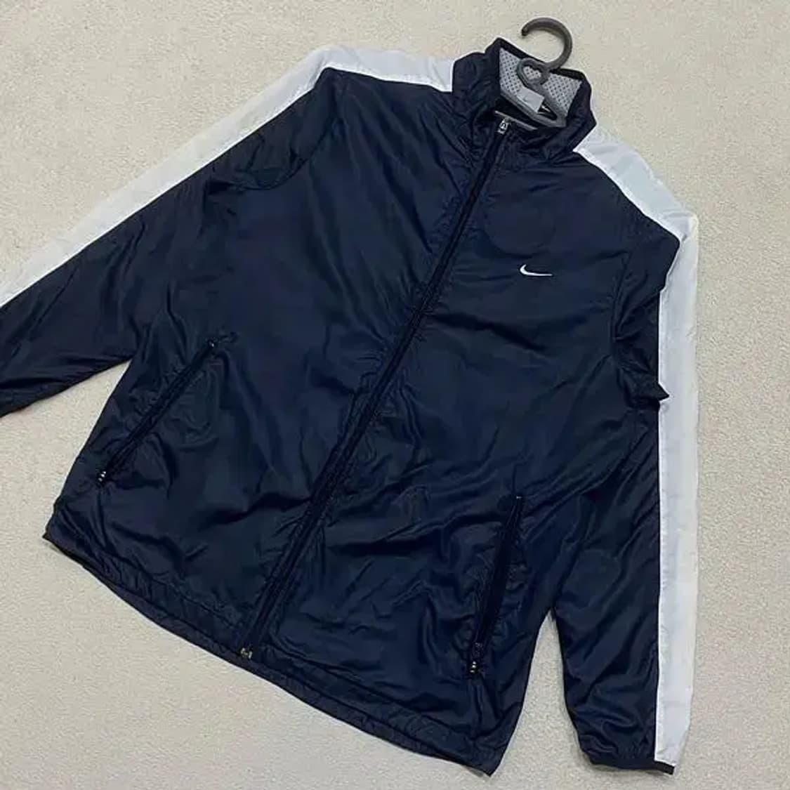 나이키 스우시 바람막이 105 상품이미지2
