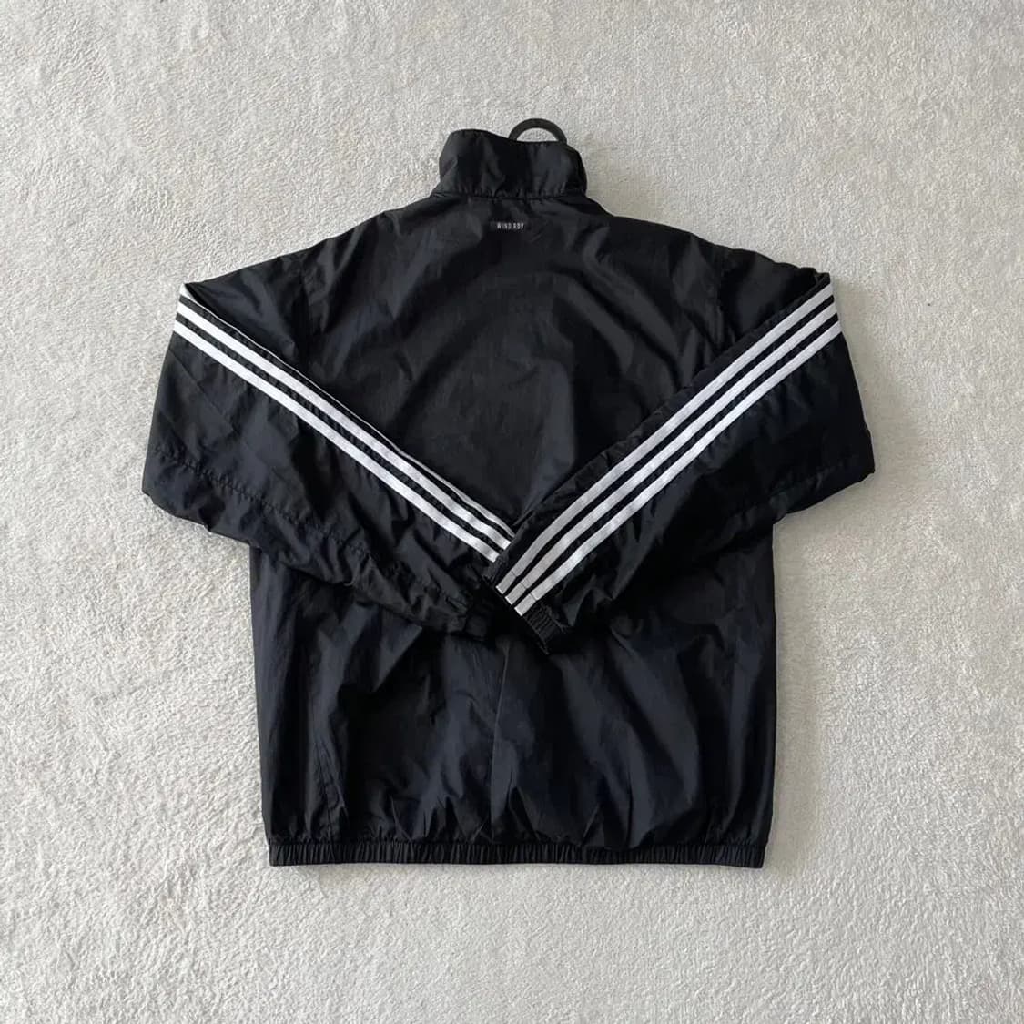 아디다스 블랙 바람막이 100 L 상품이미지9