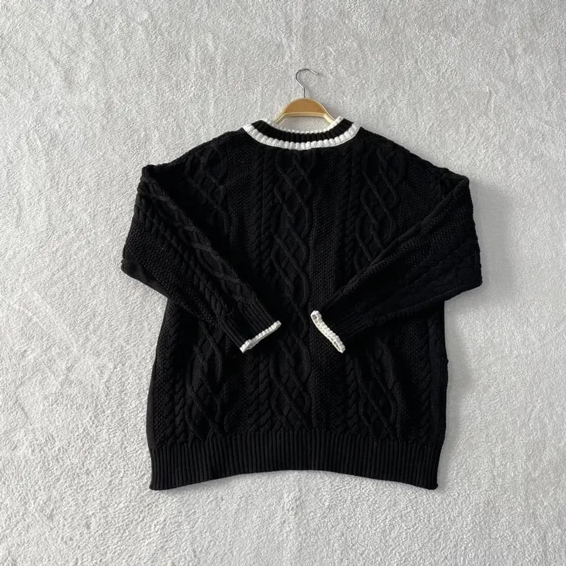 F 라이프워크 여성 케이블 브이넥 니트 상품이미지7