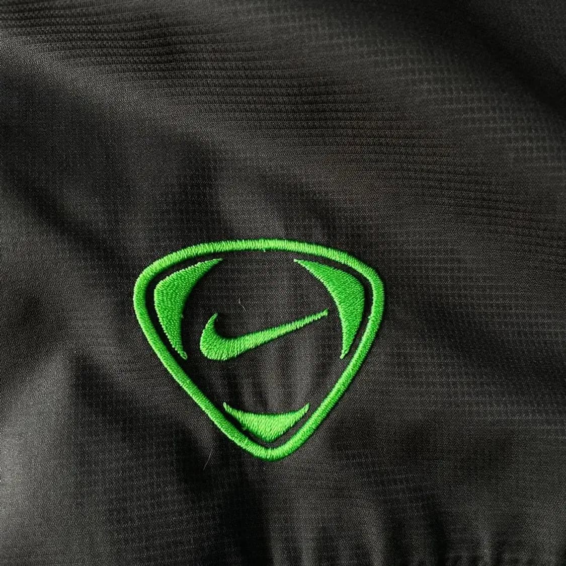 XL 나이키 스우시 블랙 바람막이 105 상품이미지5