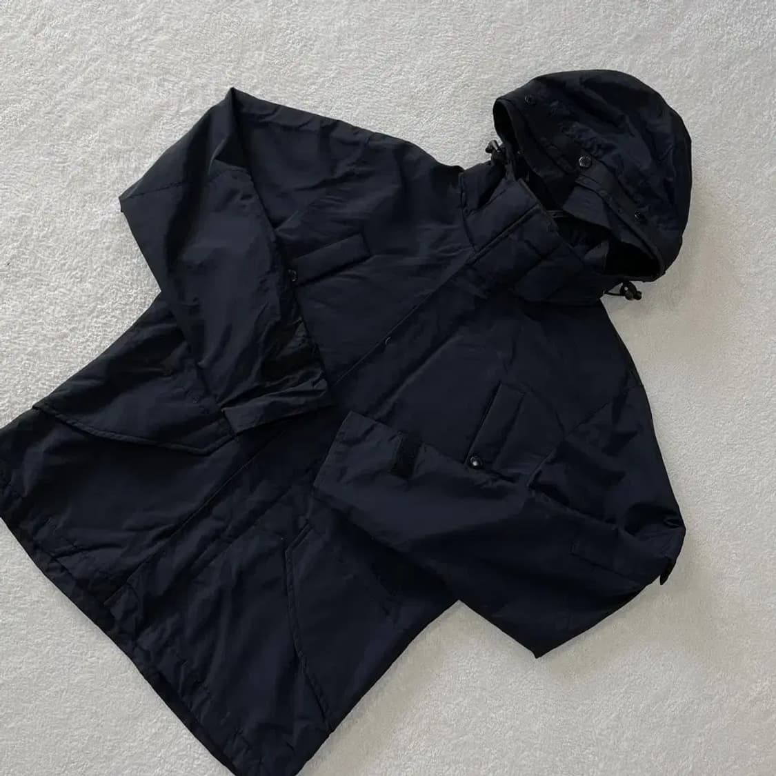 S 노스페이스 블랙 바람막이 90 상품이미지3