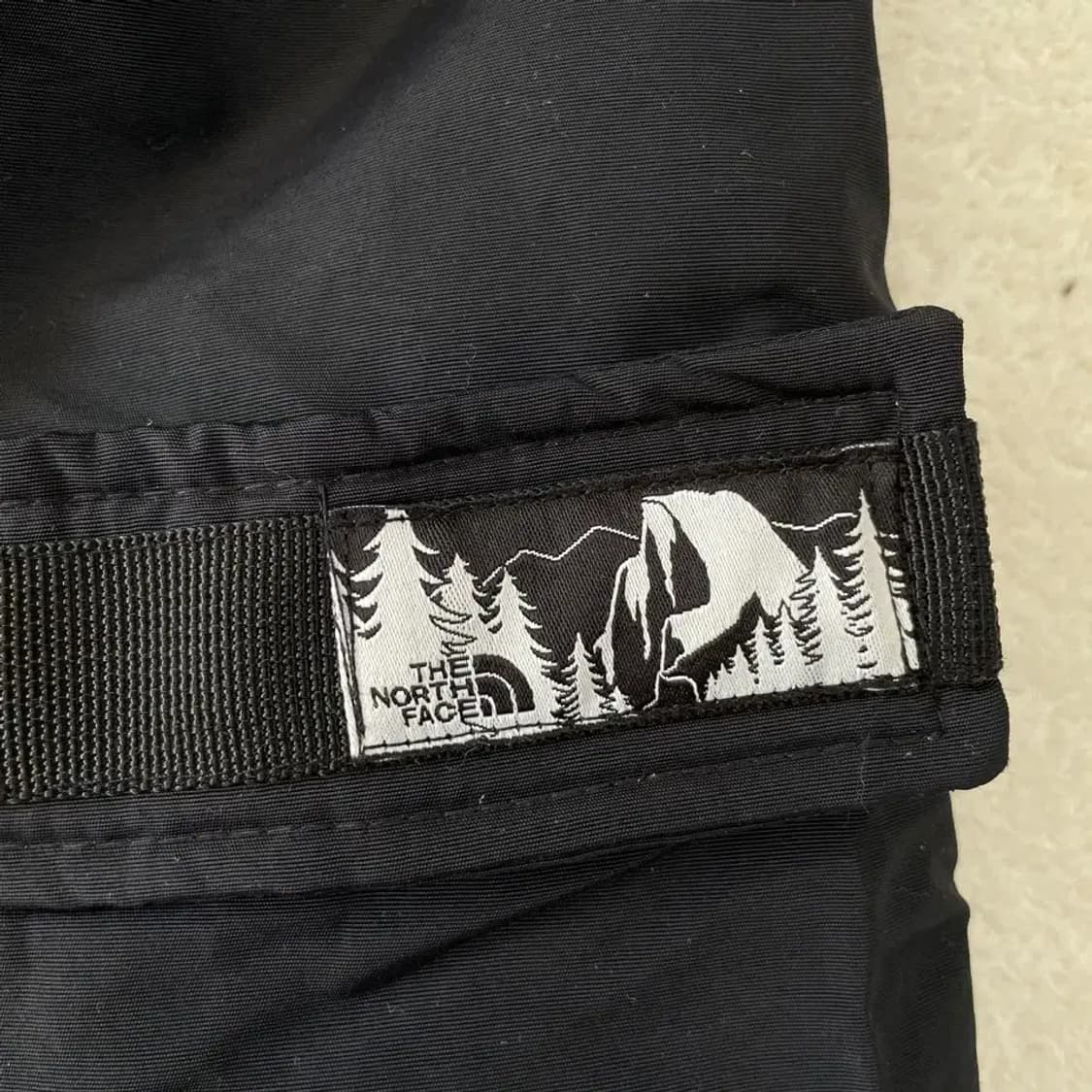 S 노스페이스 블랙 바람막이 90 상품이미지7