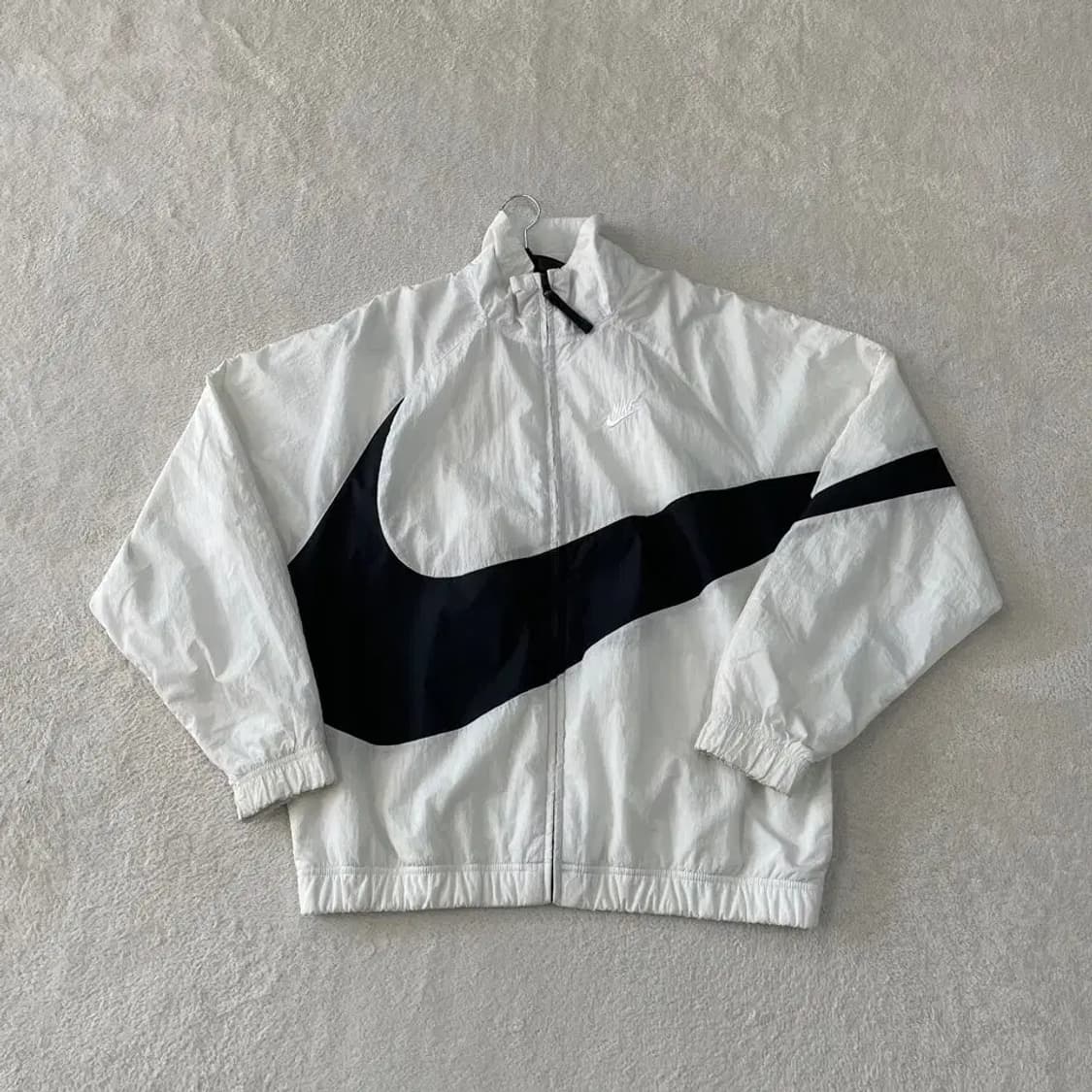 나이키 빅스우시 바람막이 M 화이트 상품이미지1