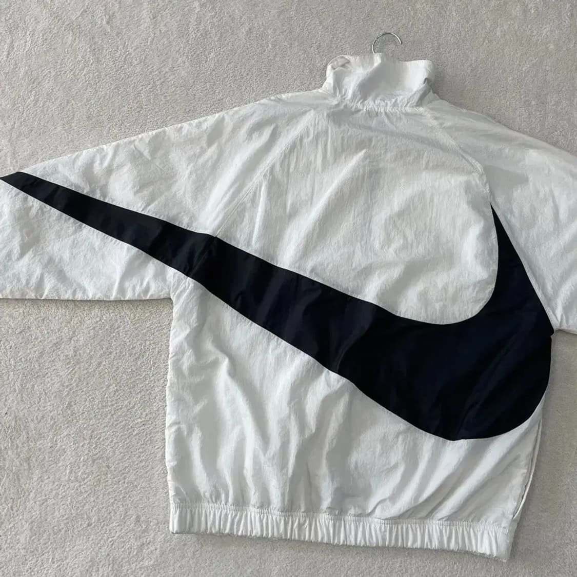 나이키 빅스우시 바람막이 M 화이트 상품이미지10