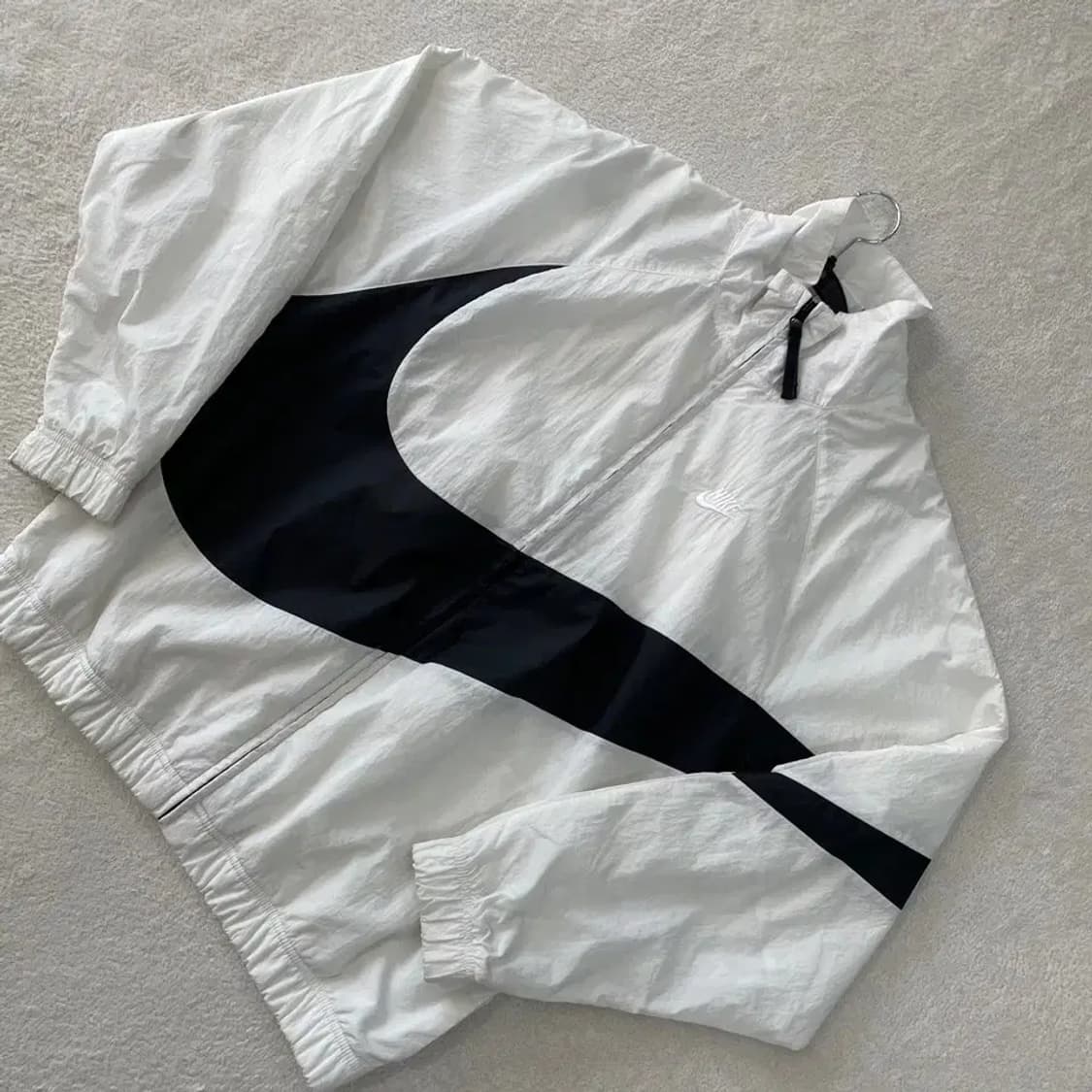 나이키 빅스우시 바람막이 M 화이트 상품이미지3