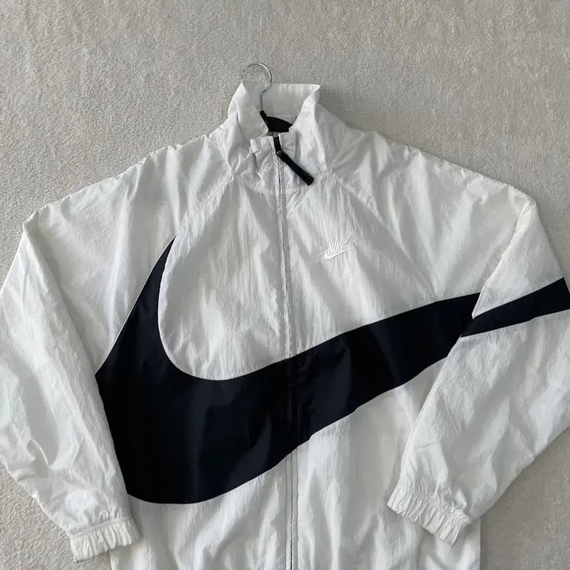 나이키 빅스우시 바람막이 M 화이트 상품이미지4