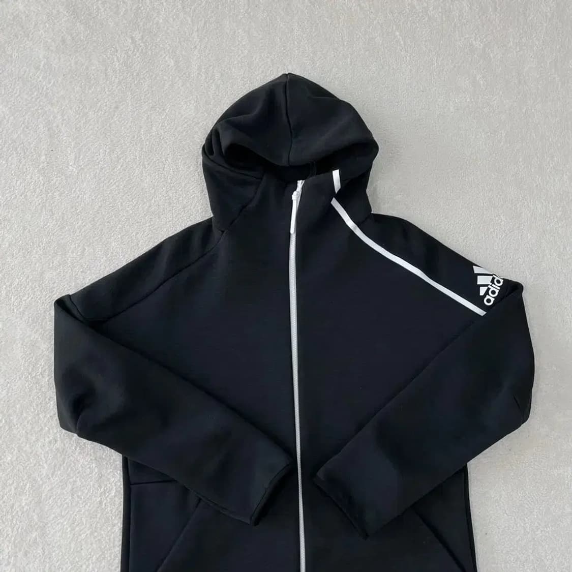 아디다스 ZNE 후드자켓 105 XL 상품이미지2