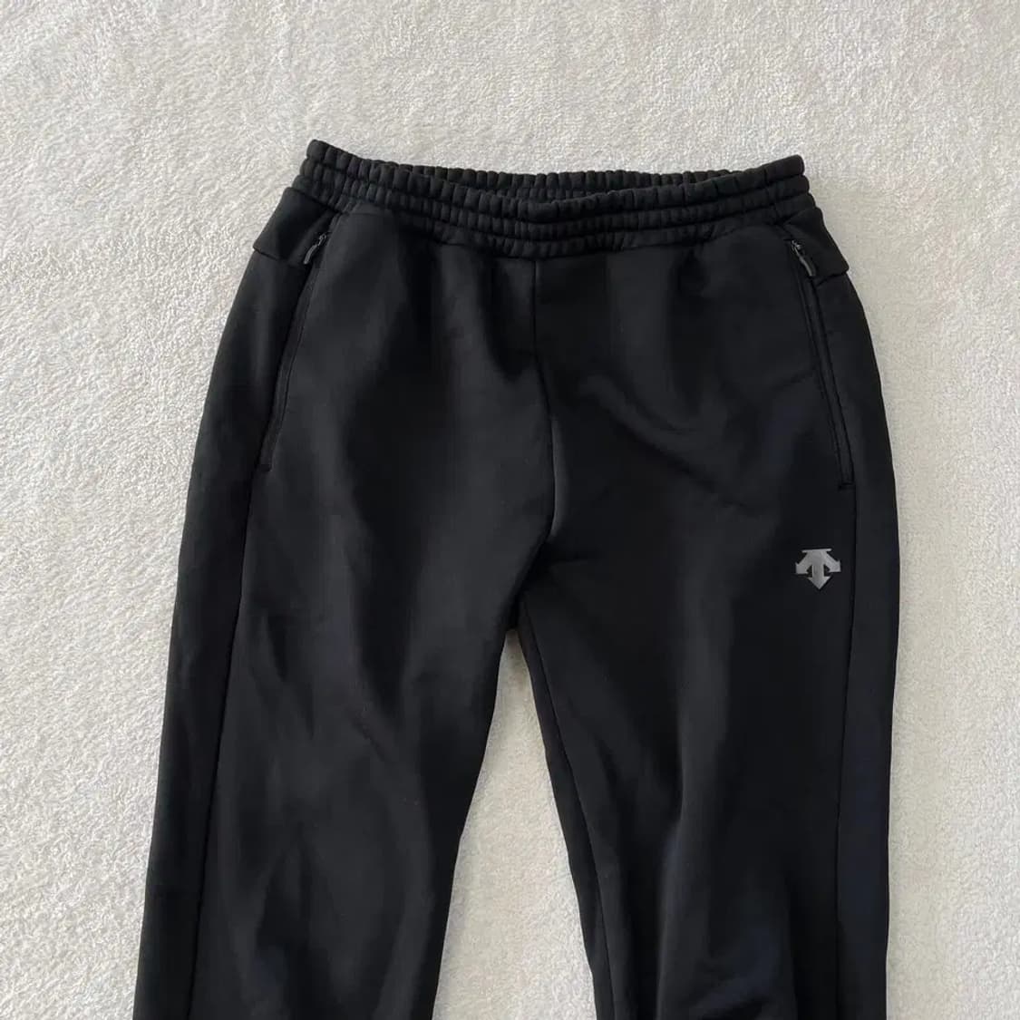 M 데상트 남성 기모 트레이닝바지 신형 상품이미지2