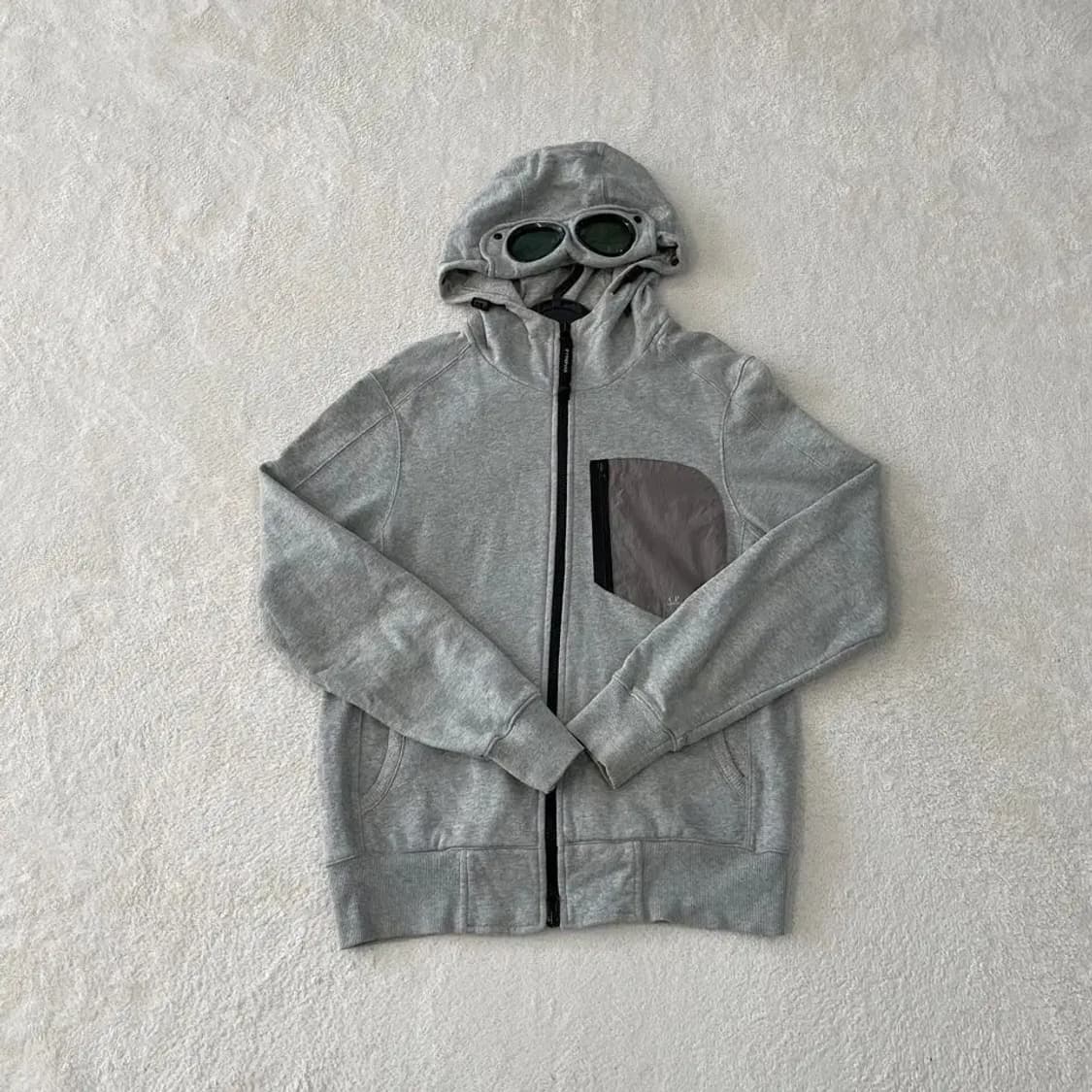 CP컴퍼니 고글 후드집업 자켓 95 M 상품이미지1