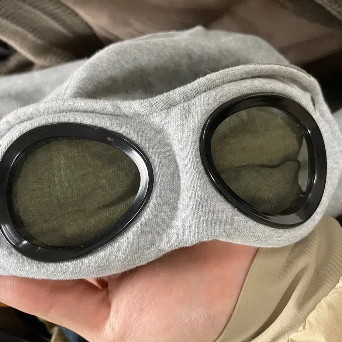 CP컴퍼니 고글 후드집업 자켓 95 M 상품이미지8